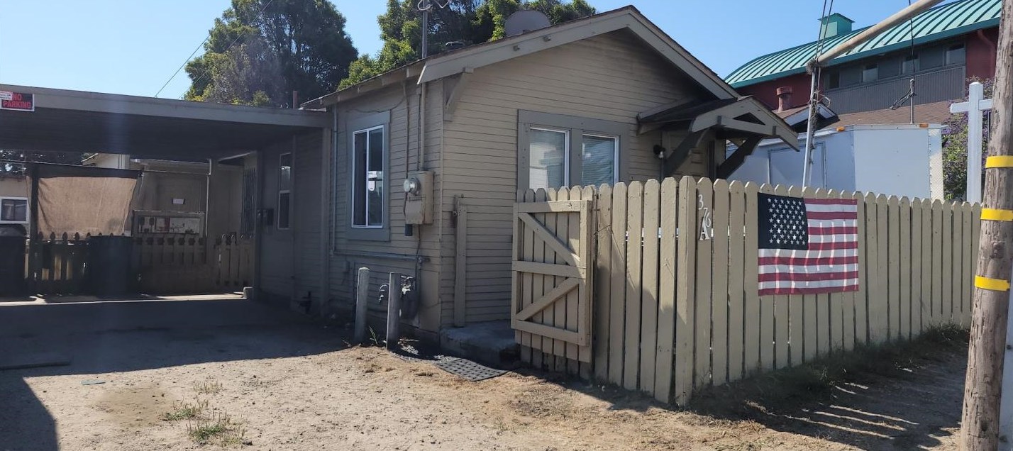 368 Roberts Ave, Seaside, CA 93955-3527