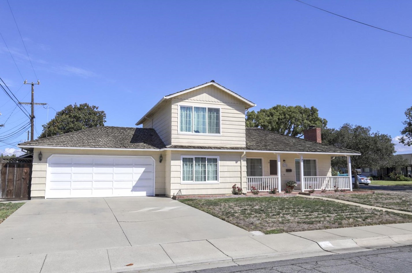 279 Elwood St, Salinas, CA 93906-3307