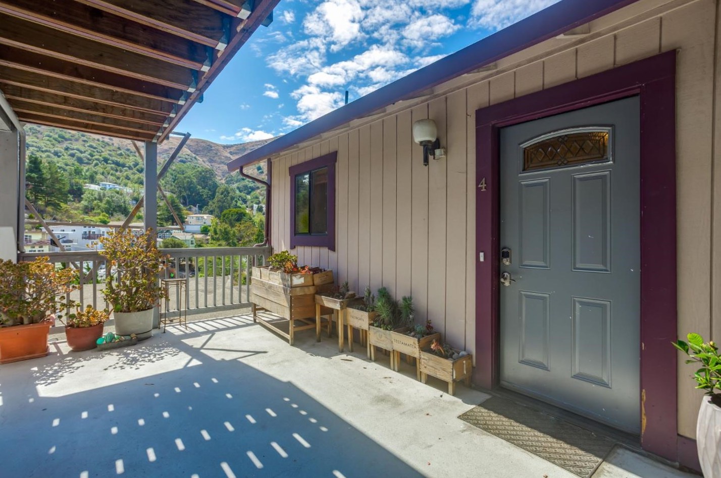 737 San Bruno Ave 4, Brisbane, CA 94005