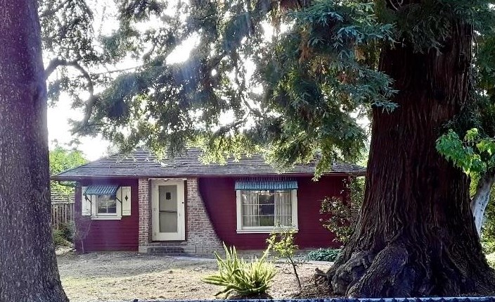 501 Cherry Ave, Los Altos, CA 94022