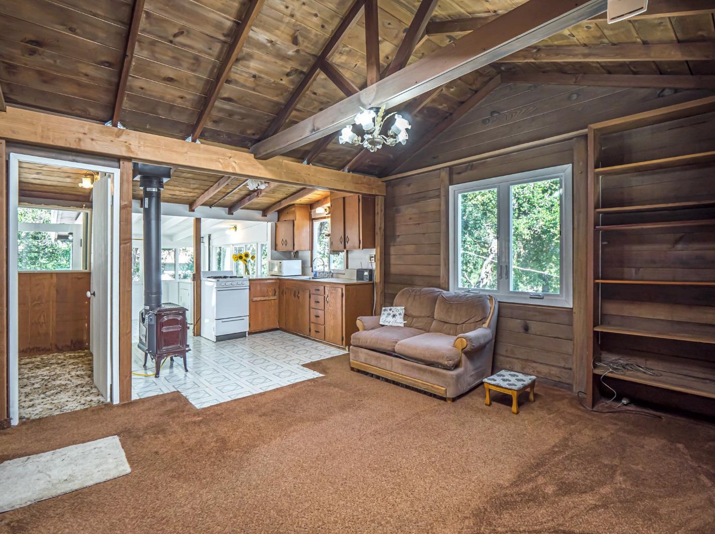 949 Lakeside Dr, Felton, CA 95018