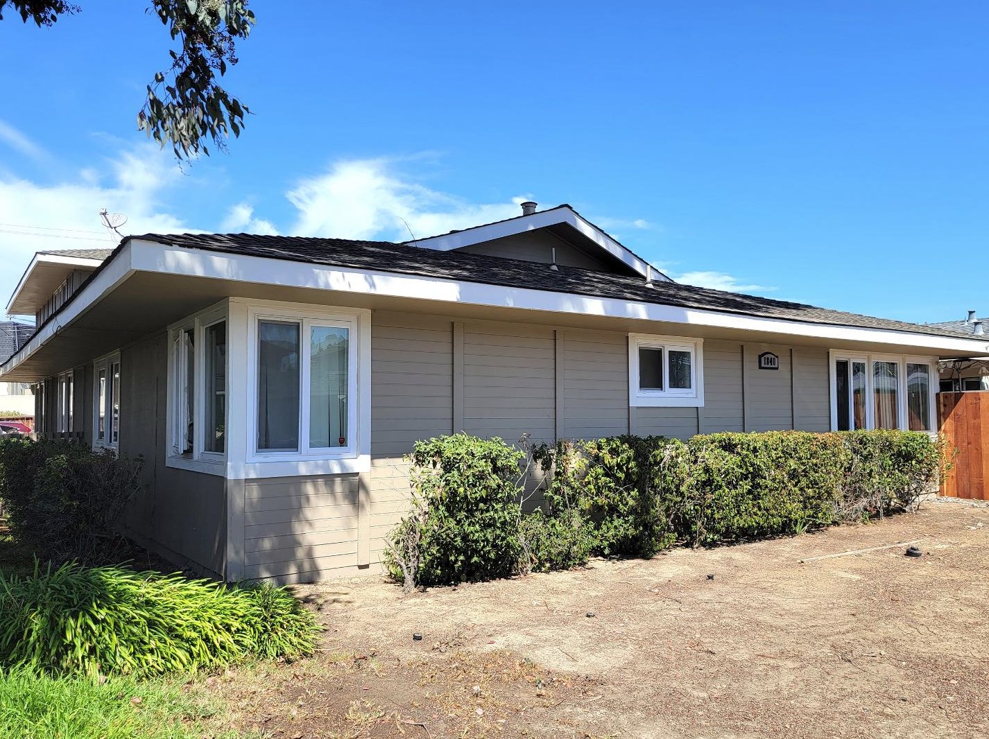1840 El Parque Ct, San Mateo, CA 94403-5400