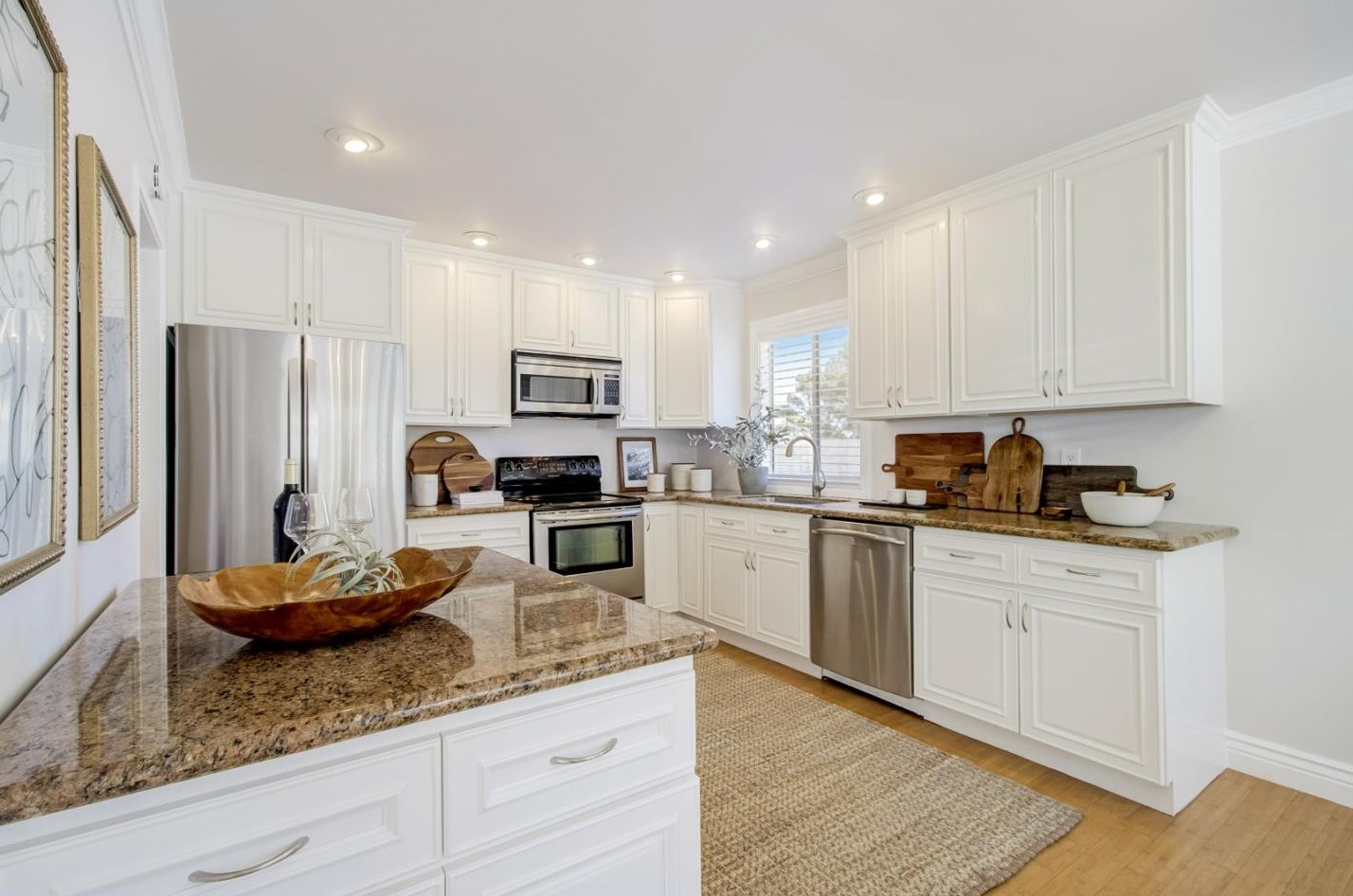 3790 Fleetwood Dr, San Bruno, CA 94066