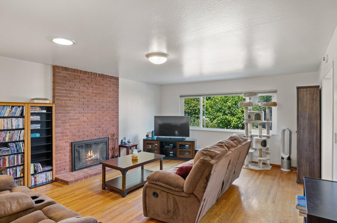 1066 University Ave, Salinas, CA 93901-1055