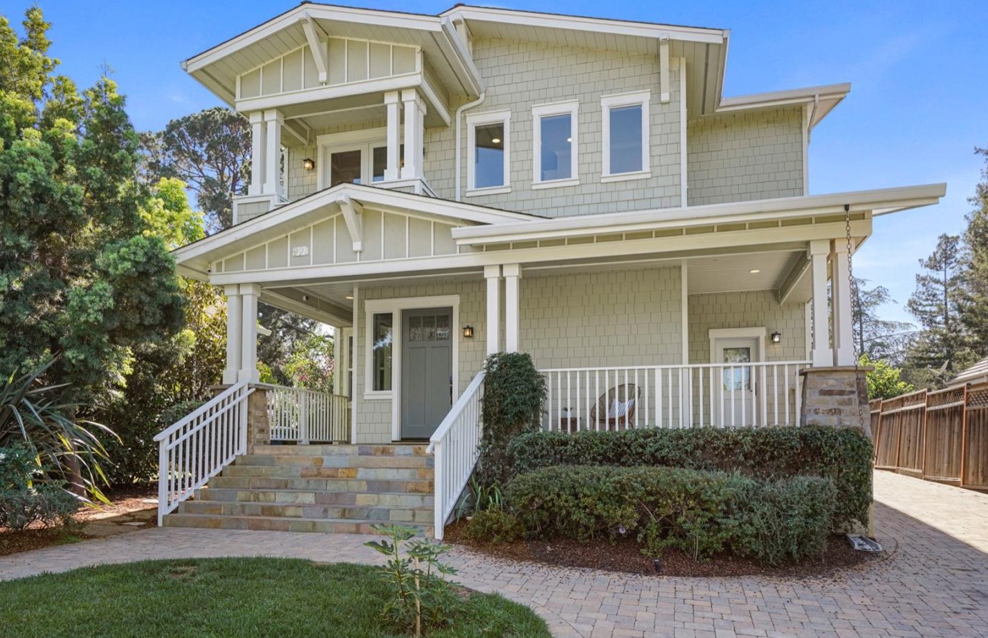 991 Lundy Ln, Los Altos, CA 94024