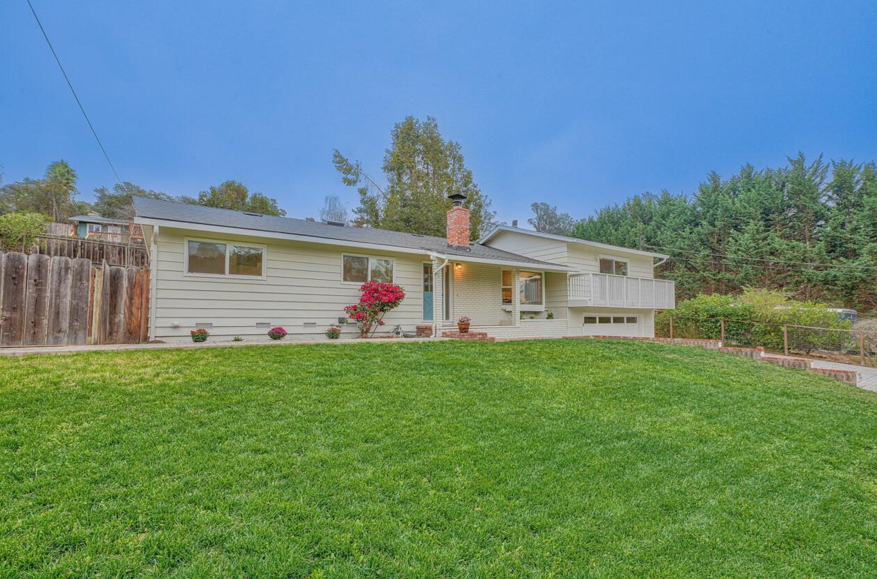 7215 Langley Canyon Rd, Salinas, CA 93907-8923