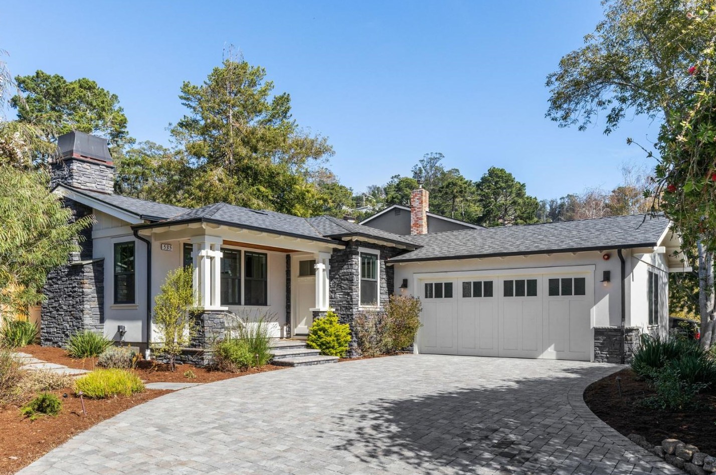 535 Francisco St, El Granada, CA 94018
