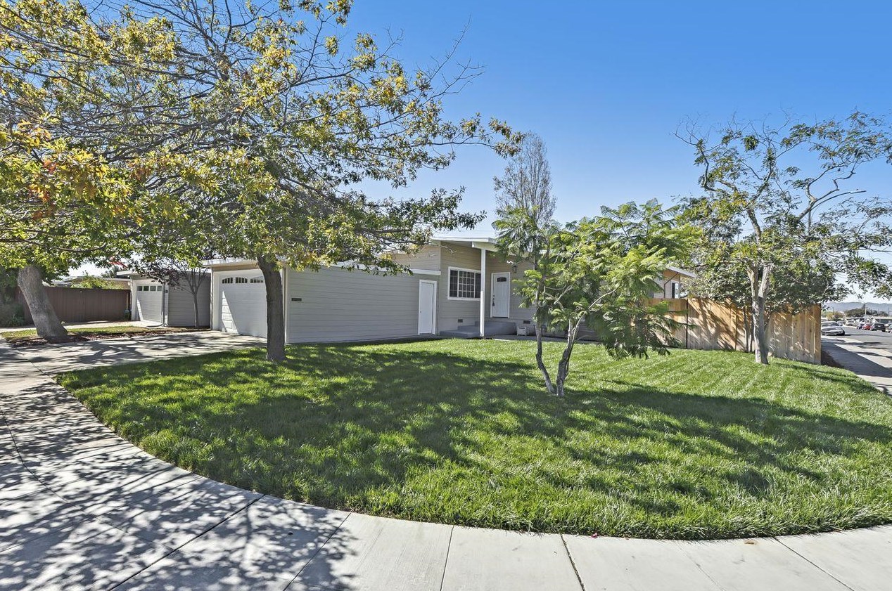 1789 Van Buren St, San Mateo, CA 94403-1033