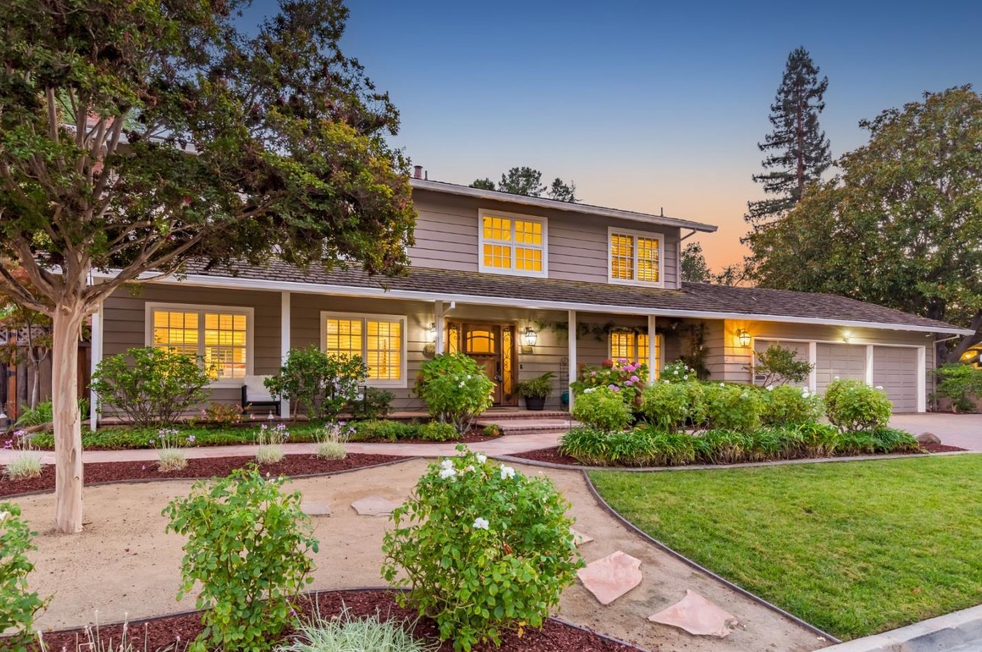19943 Via Escuela Dr, Saratoga, CA 95070-4448