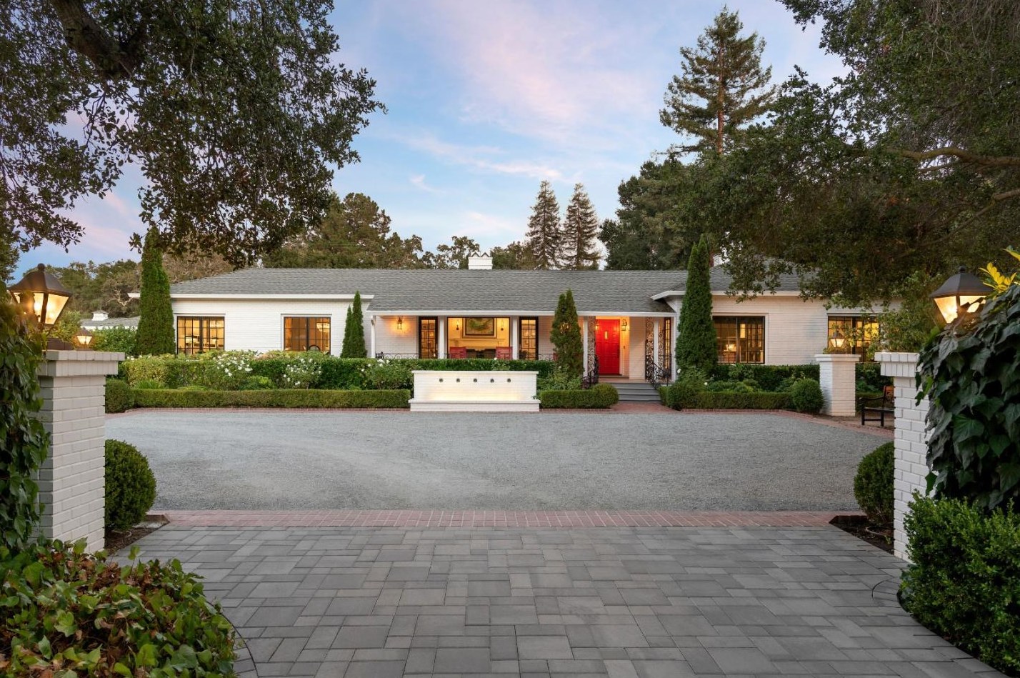32 Encina Ave, Menlo Park, CA 94027-1821