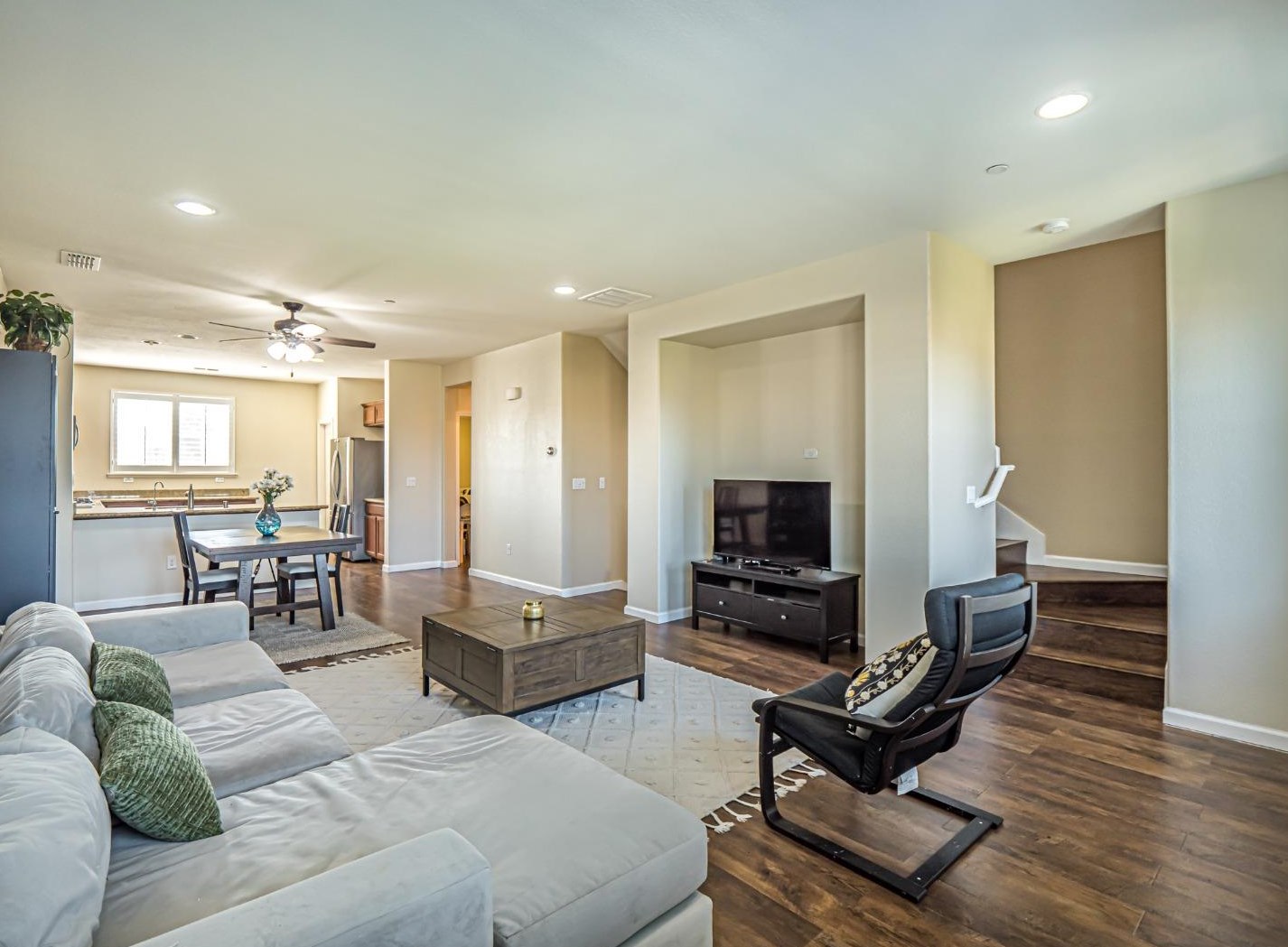 1259 Mesquite Ln, Morgan Hill, CA 95037