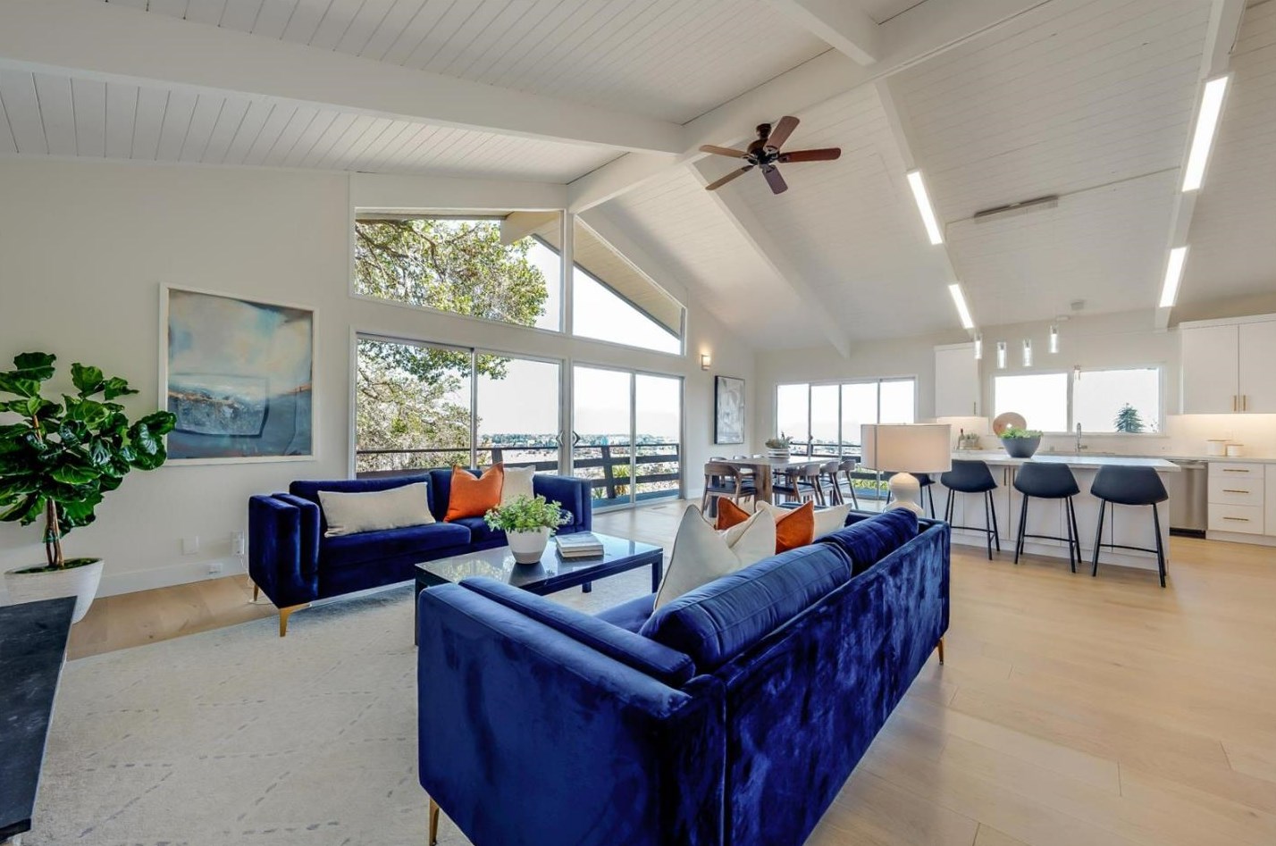 1215 Talbryn Dr, Belmont, CA 94002