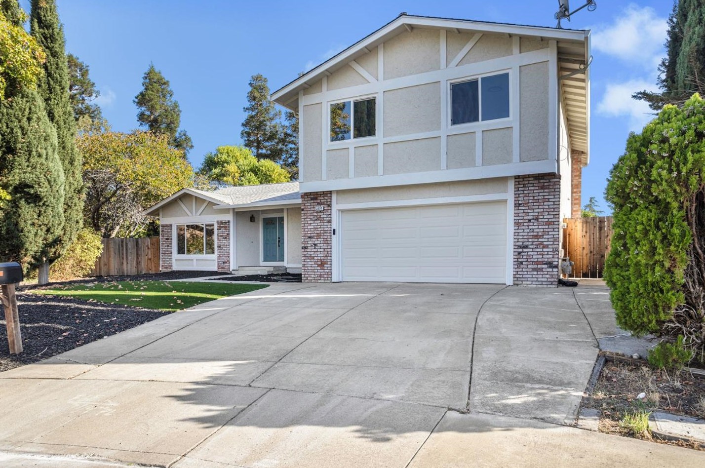 2337 Hilliard Cir, Antioch, CA 94509-5851