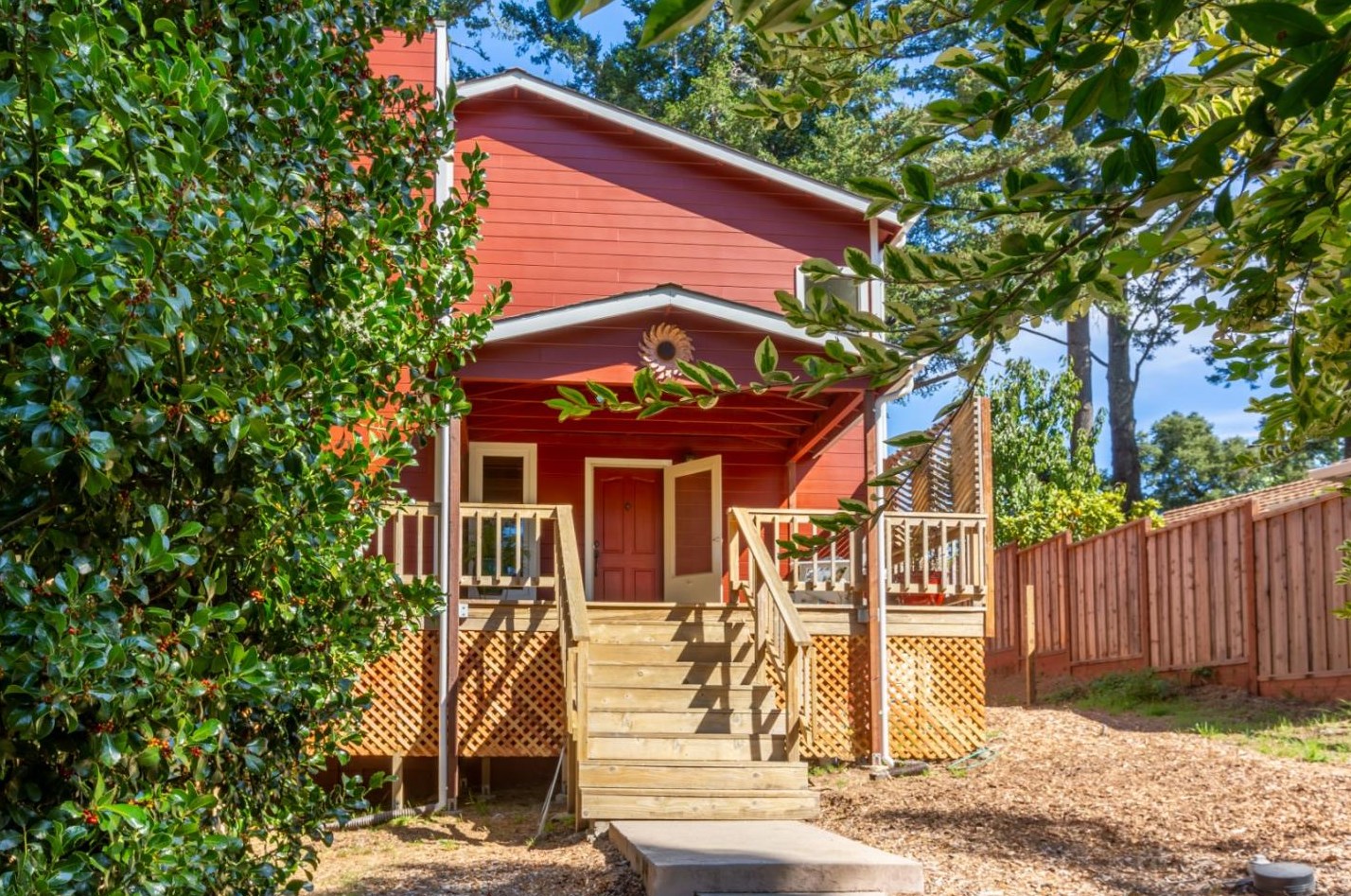 10 Skyline Dr, Redwood City, CA 94062