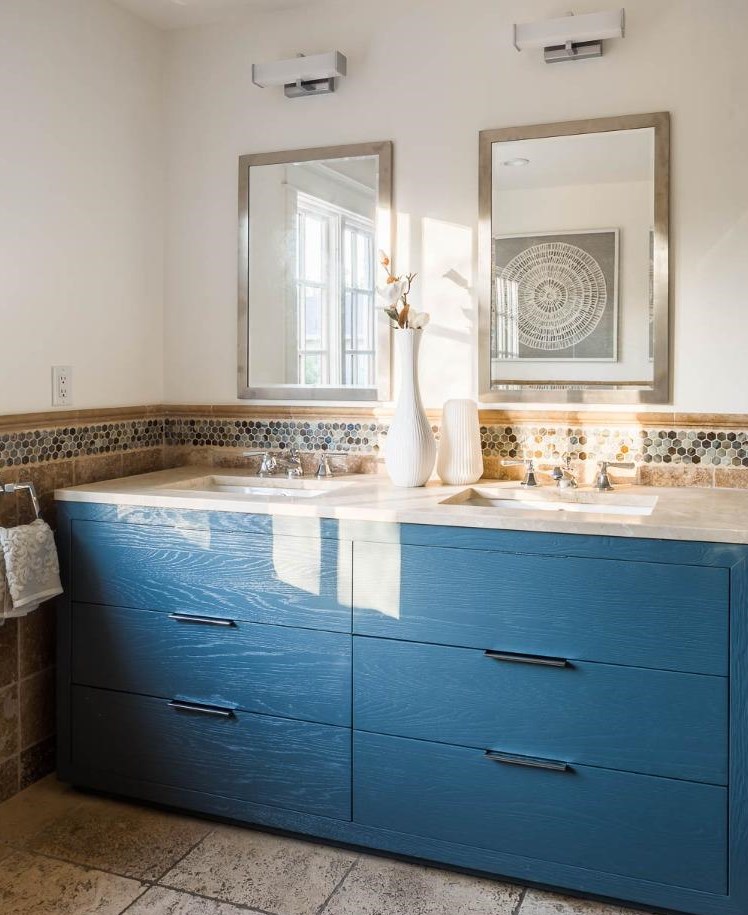 1009 Santa Cruz Ave, Menlo Park CA 94025-5656 exterior