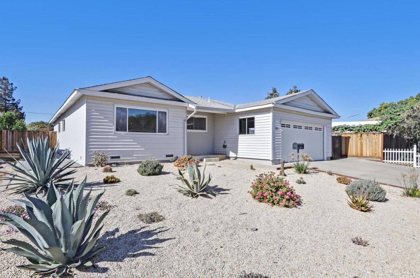 395 N Park Victoria Dr, Milpitas, CA 95035