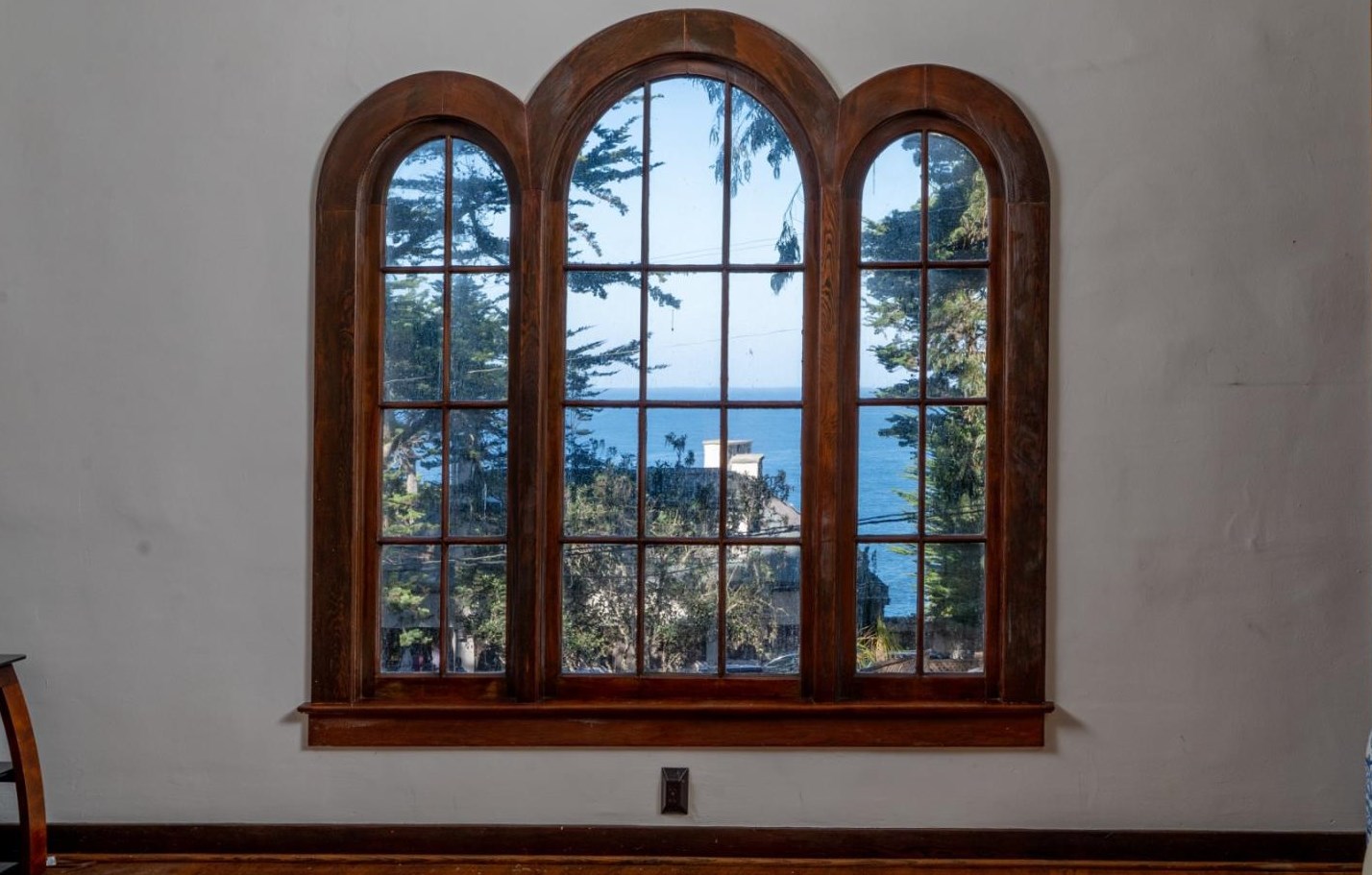 161 Spindrift Rd, Carmel, CA 93923-9731