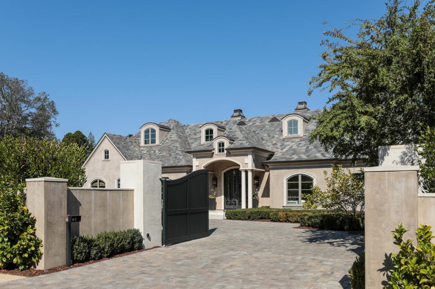 54 Mulberry Ln, Menlo Park, CA 94027