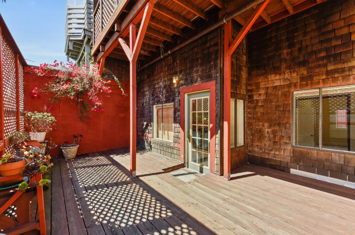 385 Haight St, San Francisco, CA 94102-6128