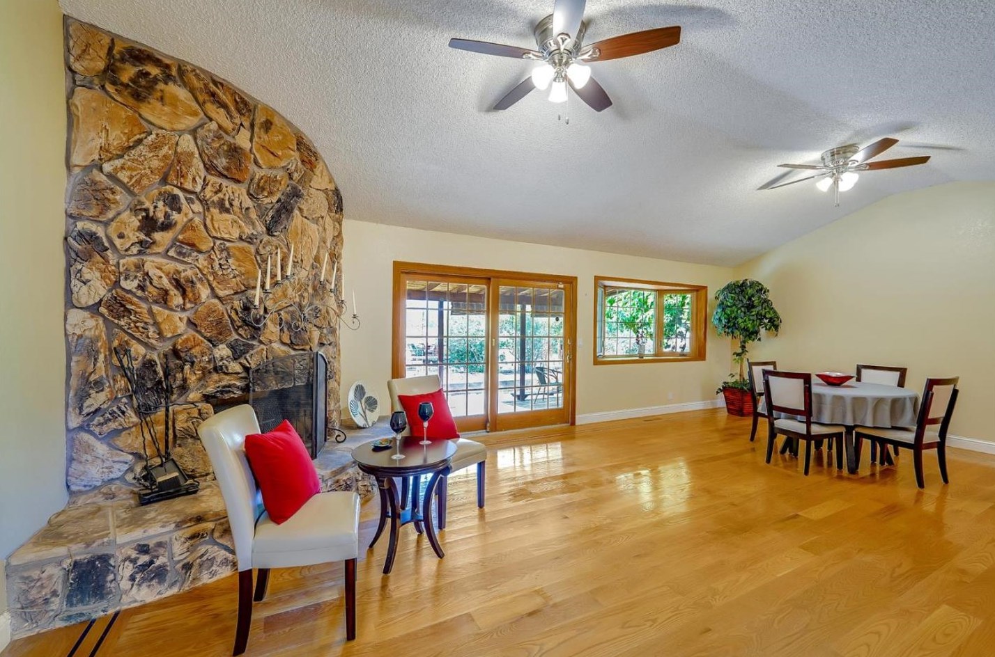 10945 New Ave, Gilroy, CA 95020