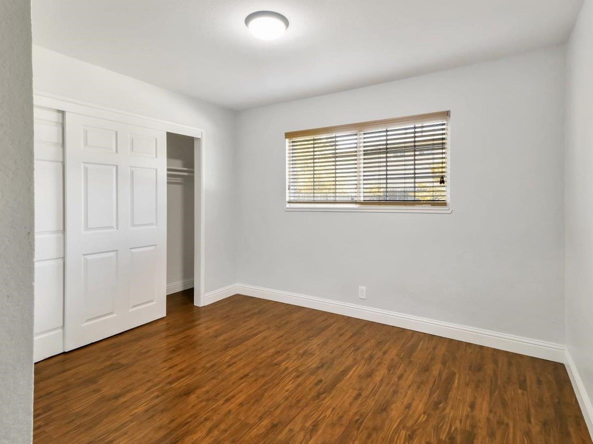 1610 Glidden Ave, Sacramento CA  95822-5152 exterior