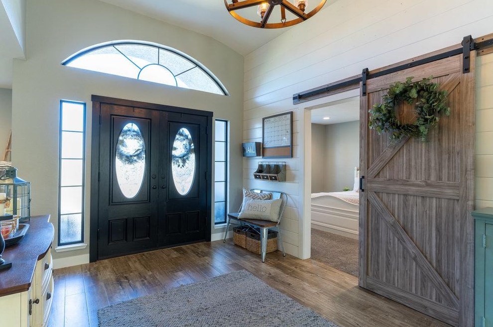 640 Ridgemark Dr, Hollister CA  95023-6457 exterior