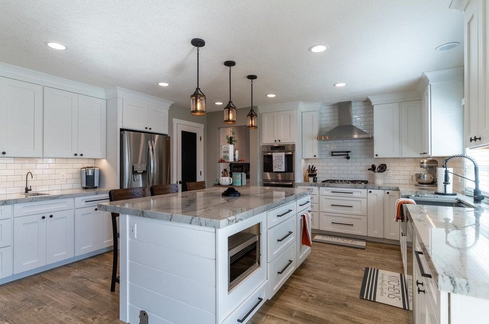 640 Ridgemark Dr, Hollister CA  95023-6457 exterior