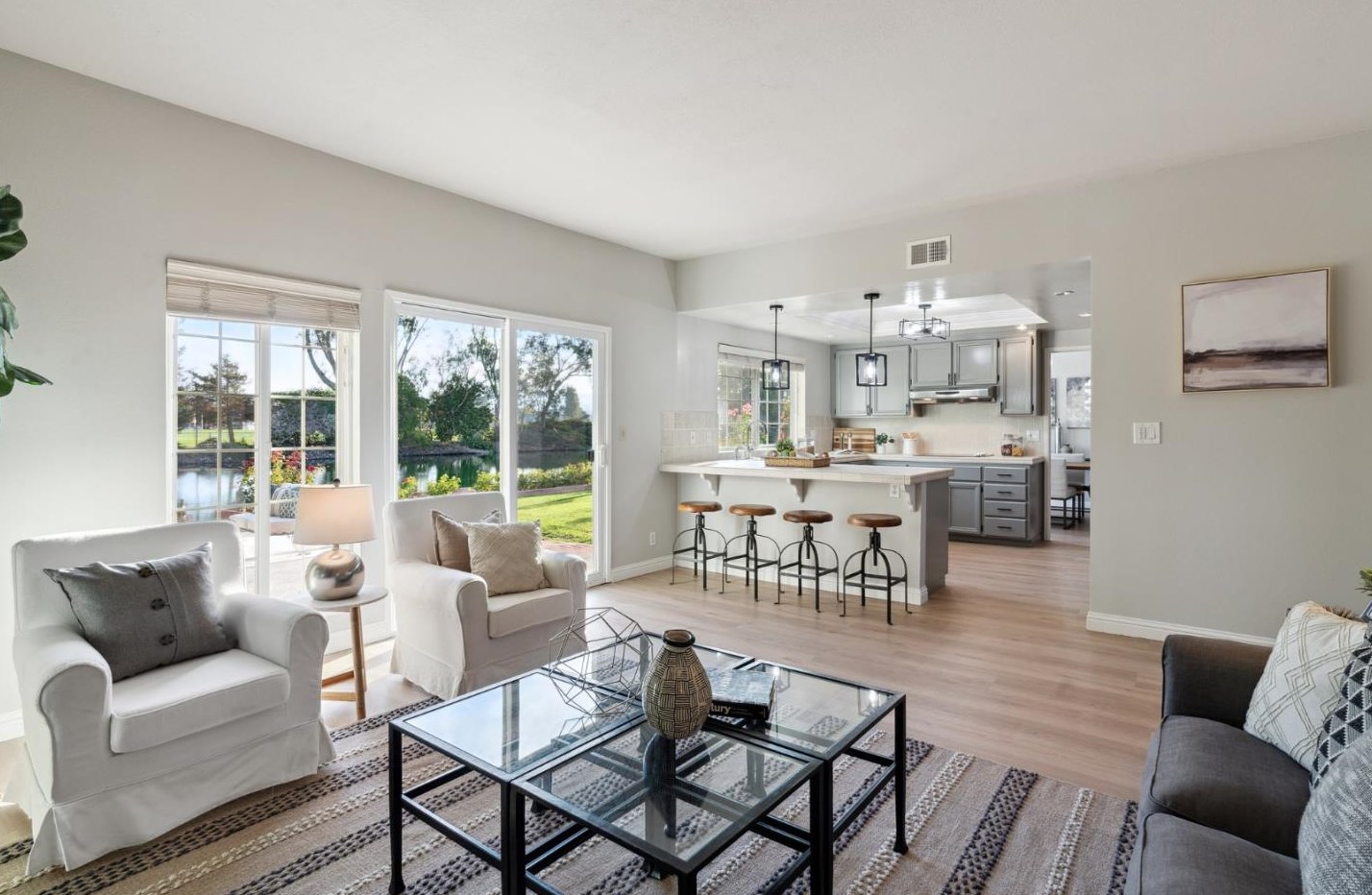 918 Aruba Ln, San Mateo CA  94404-3802 exterior