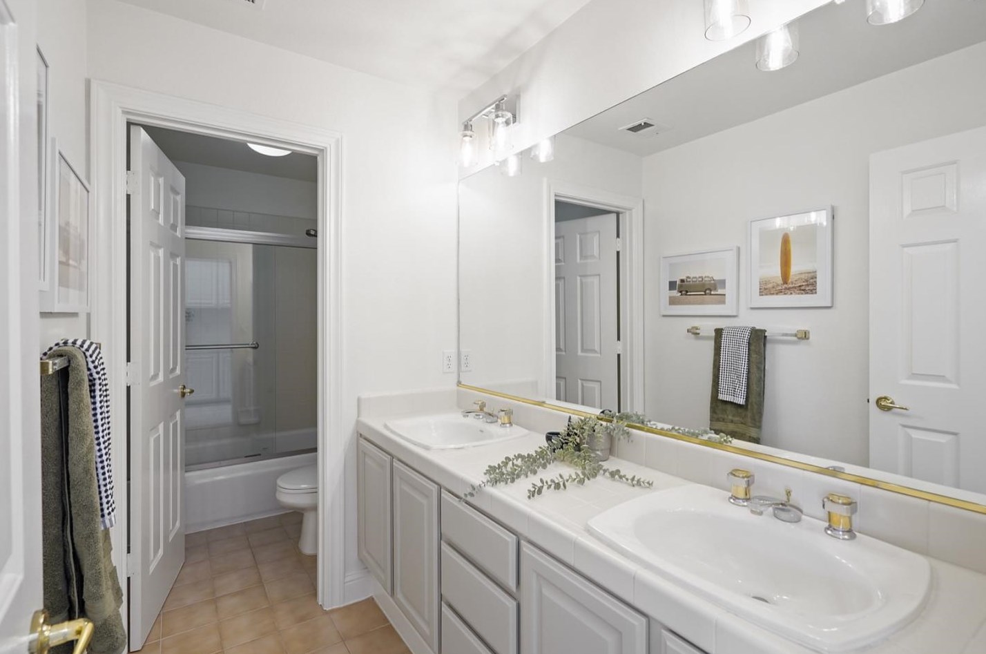 26 Julie Highlands Ct, Lafayette CA  94549-1753 exterior