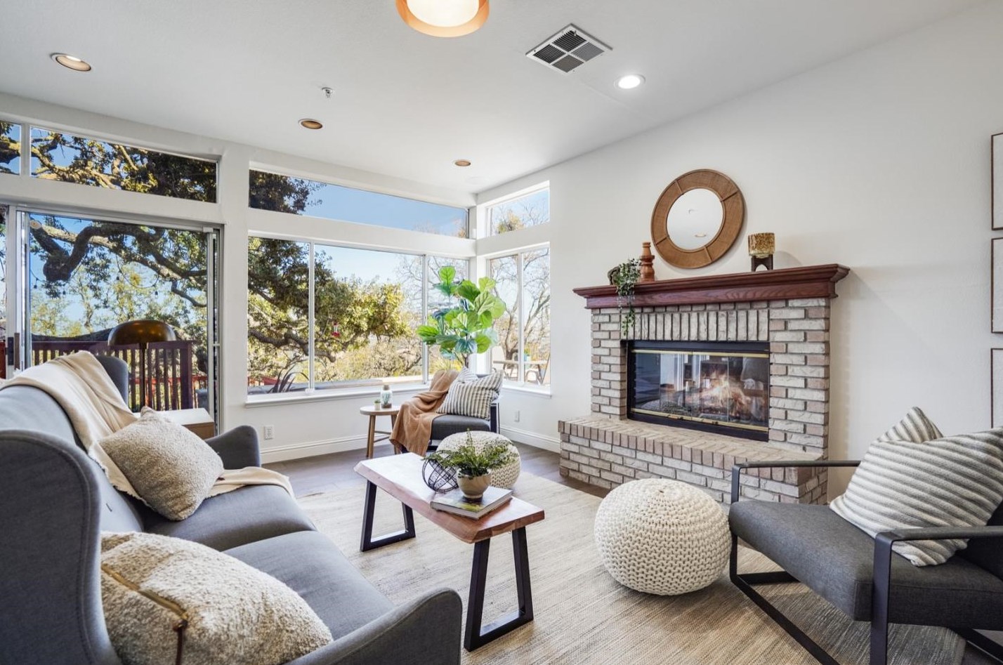 26 Julie Highlands Ct, Lafayette CA  94549-1753 exterior