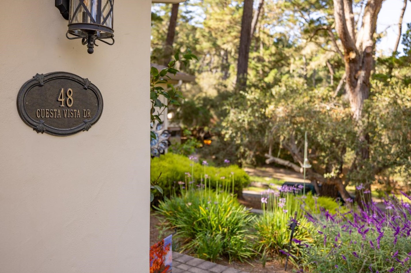 48 Cuesta Vista Dr, Monterey, CA 93940-4306