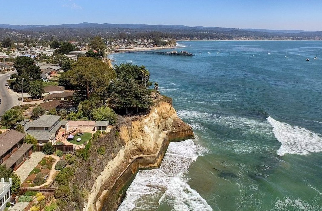 4800 Opal Cliff Dr 104, Capitola, CA 95010