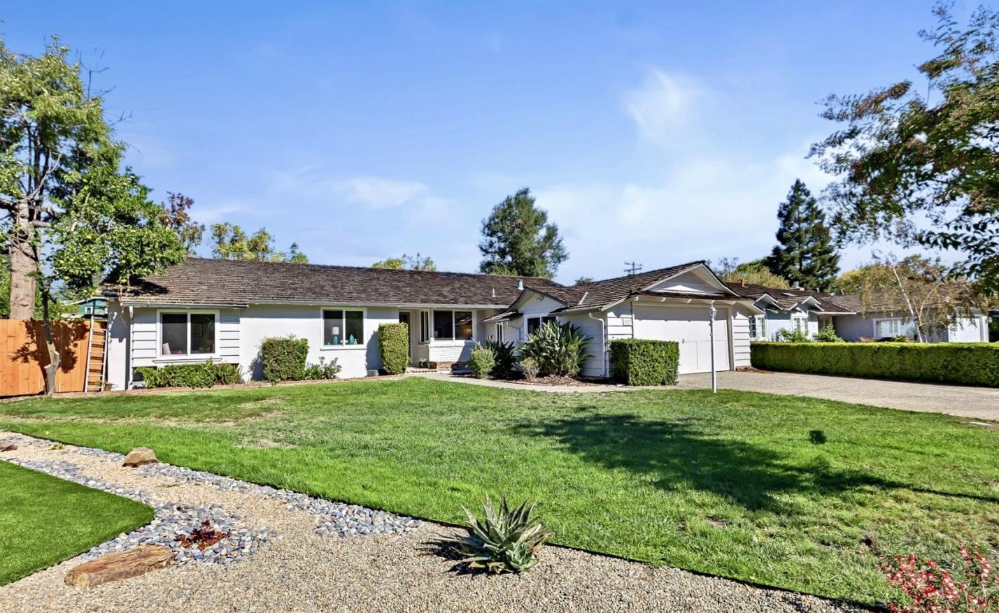 1027 Varsity Ct, Mountain View, CA 94040