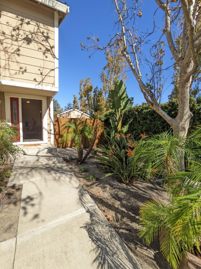 421 Shoreline Dr, West Pittsburg, CA 94565