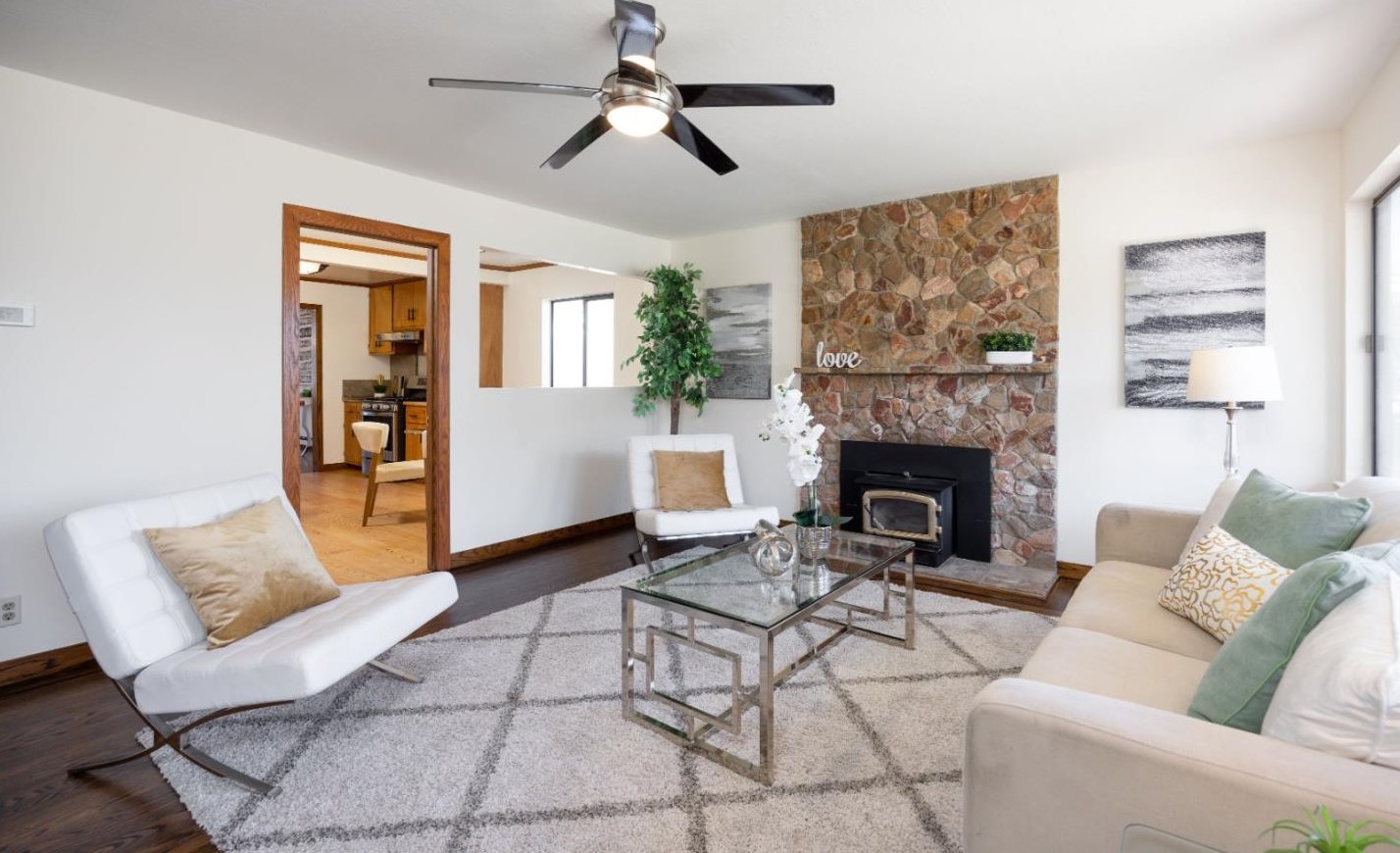 1323 Huron Ave, San Mateo, CA 94401-1332