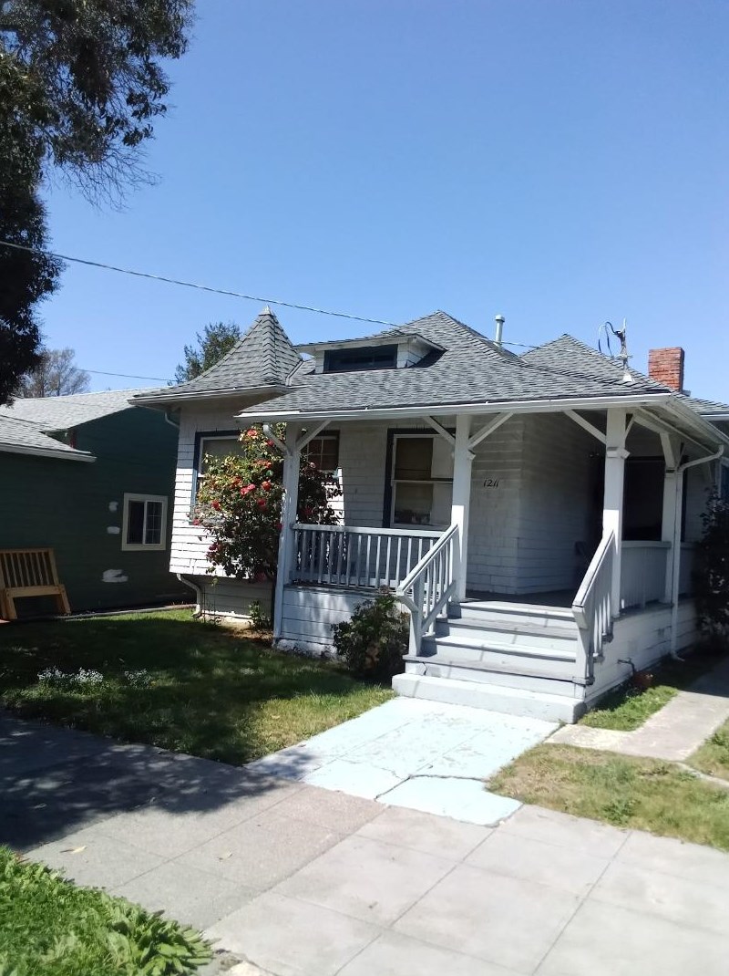 1211 Russell St, Berkeley, CA 94702