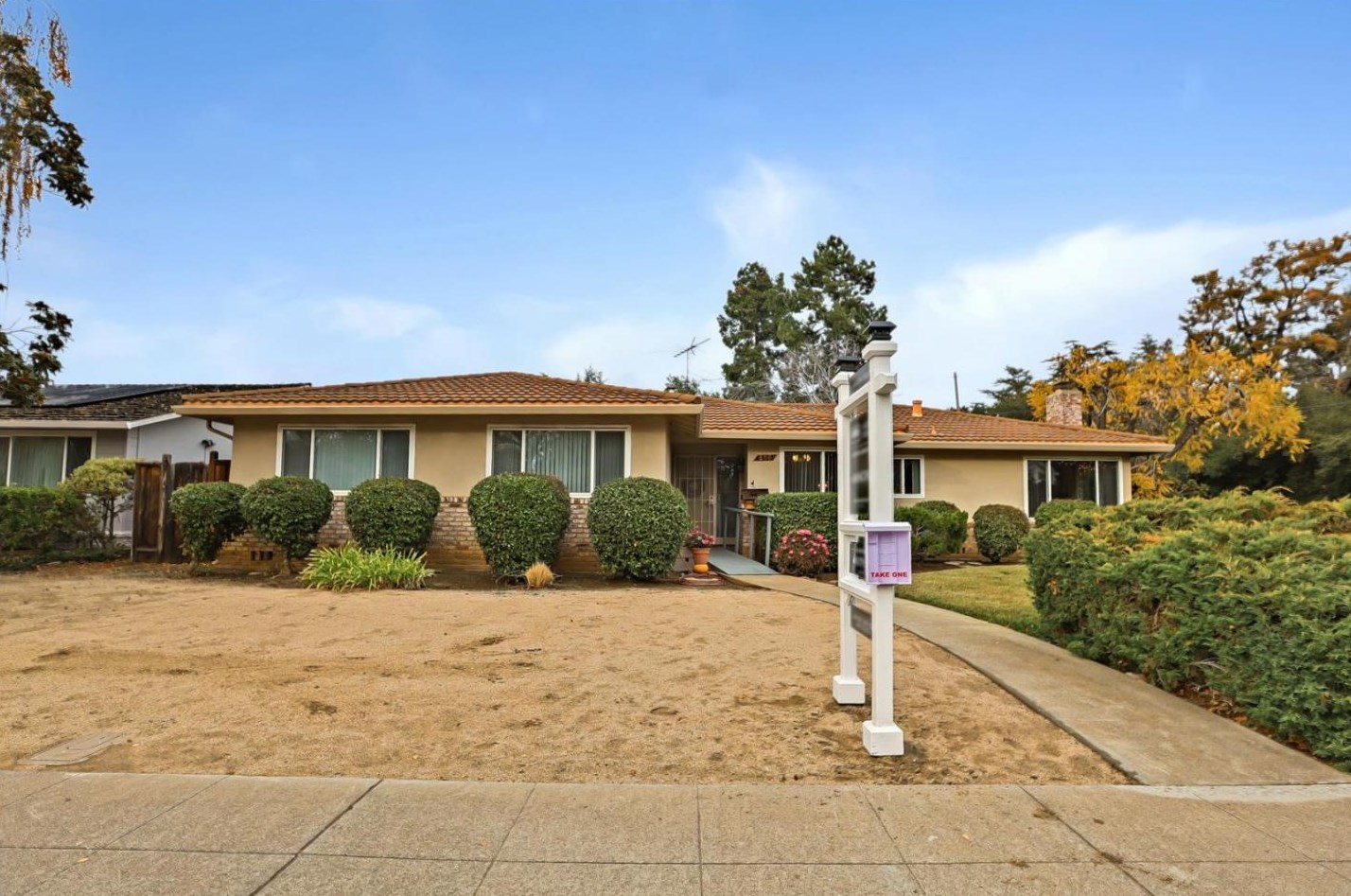 806 Madison Dr, Mountain View, CA 94040