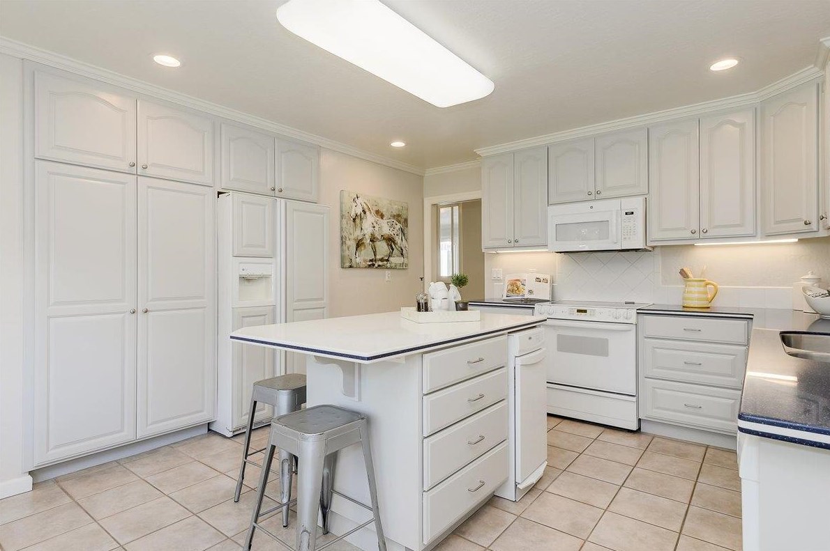 22316 Rancho Deep Cliff Dr, Cupertino CA  95014-3928 exterior