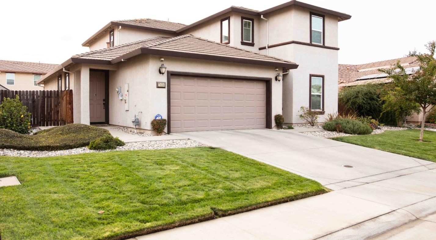 7434 Thorndale Way, Sacramento, CA 95829-9381