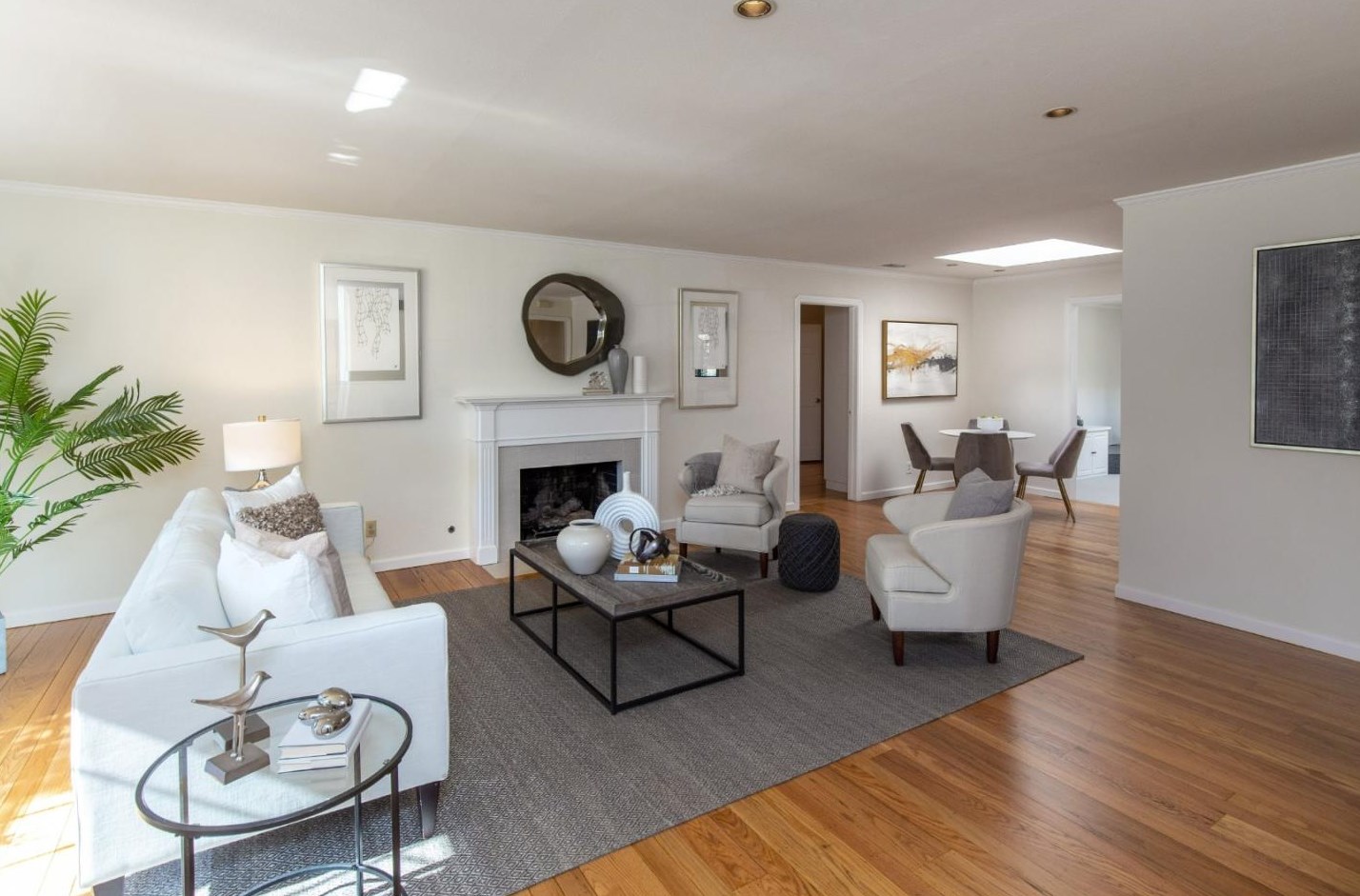 694 Benvenue Ave, Los Altos, CA 94024