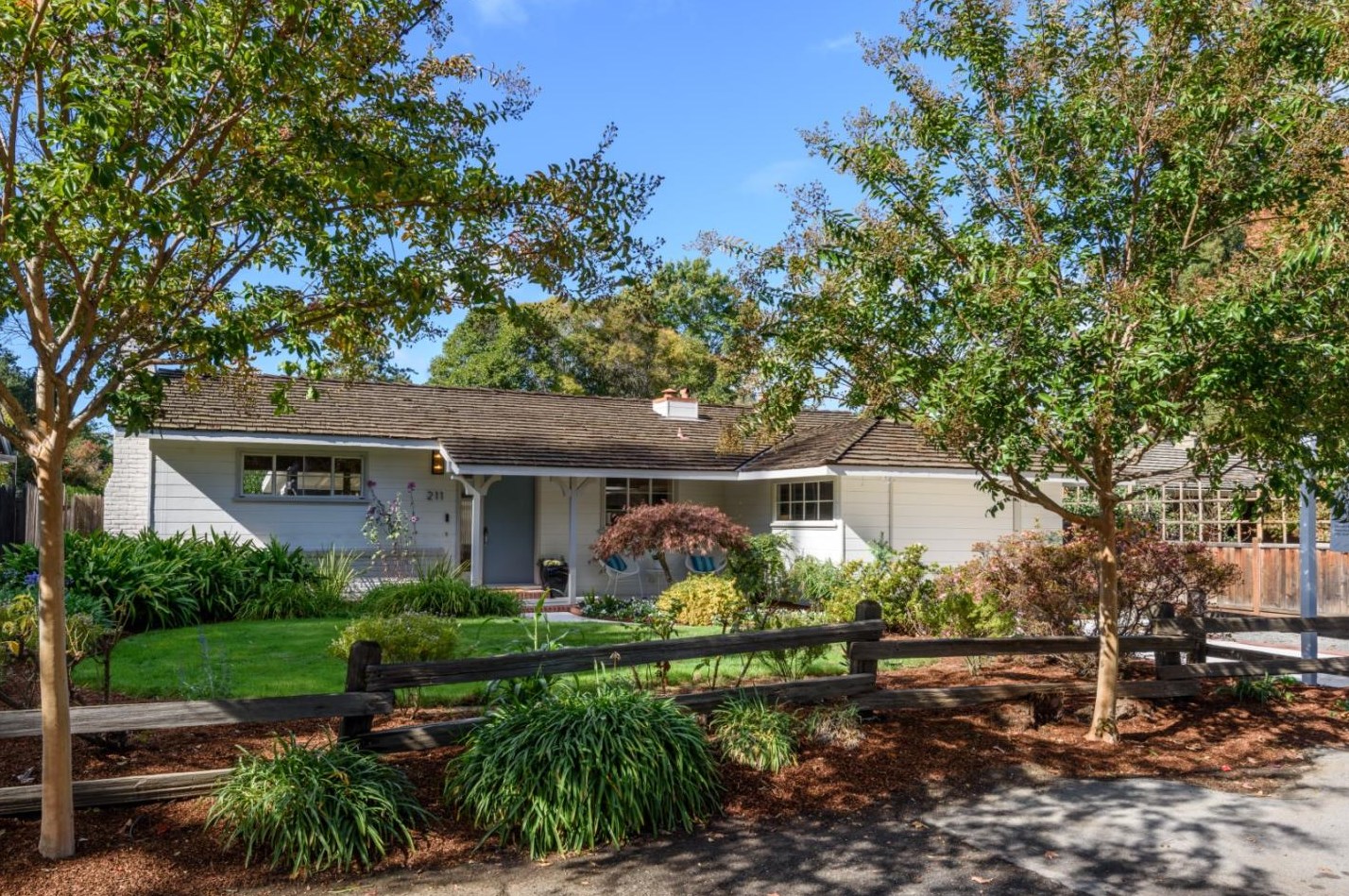 211 Santa Margarita Ave, Menlo Park, CA 94025-2726