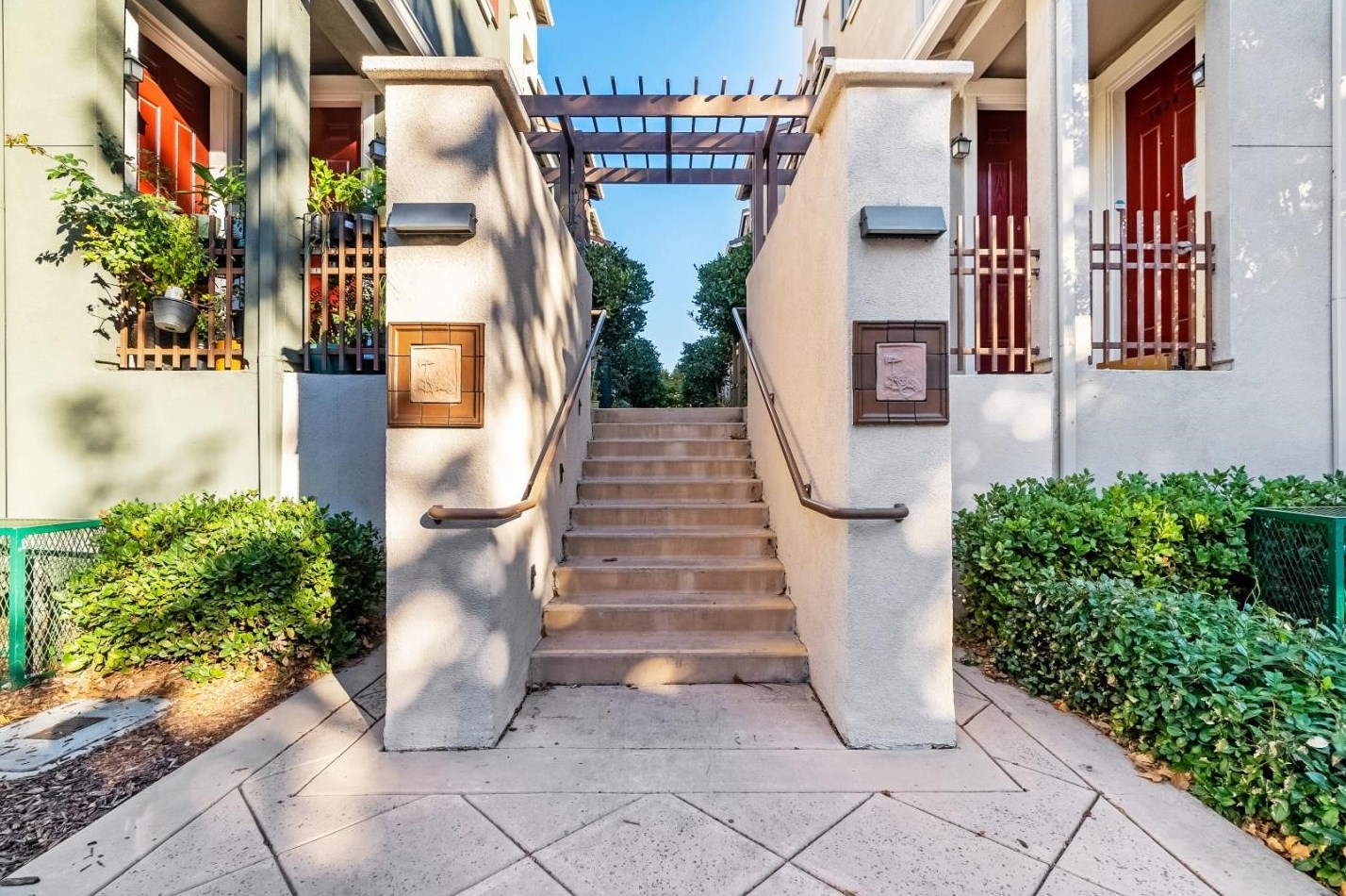 1828 Snell Pl, Milpitas, CA 95035