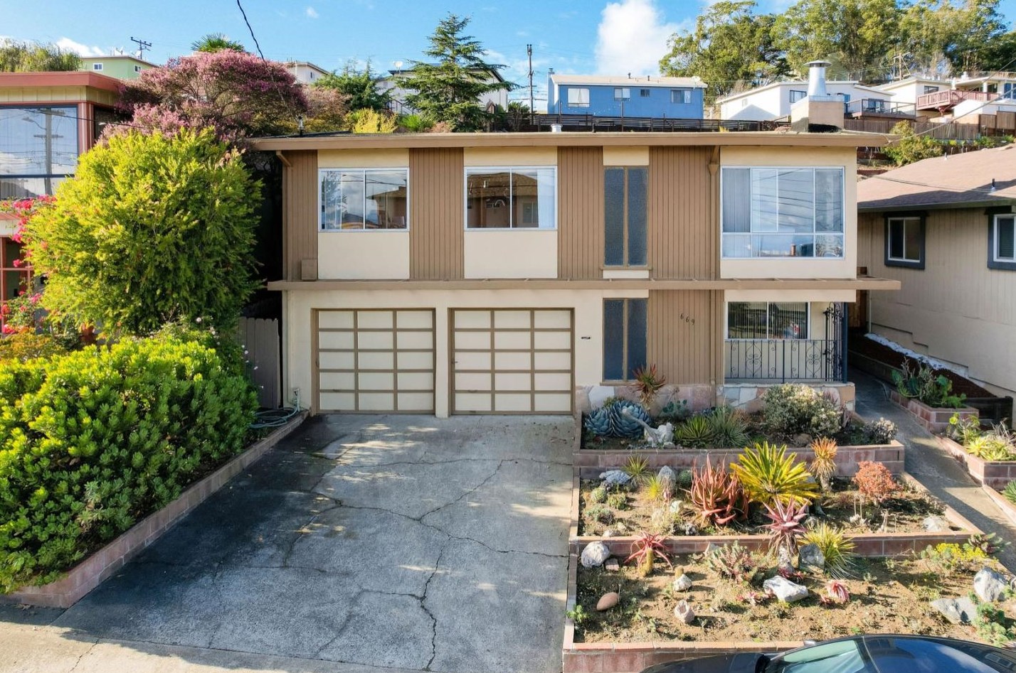 669 Spruce Ave, South San Francisco, CA 94080