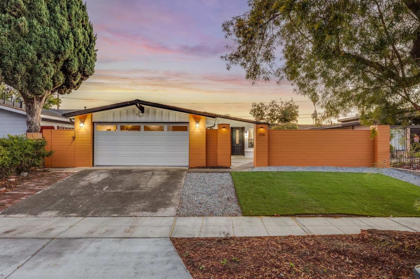 774 Lakewood Dr, Sunnyvale, CA 94089
