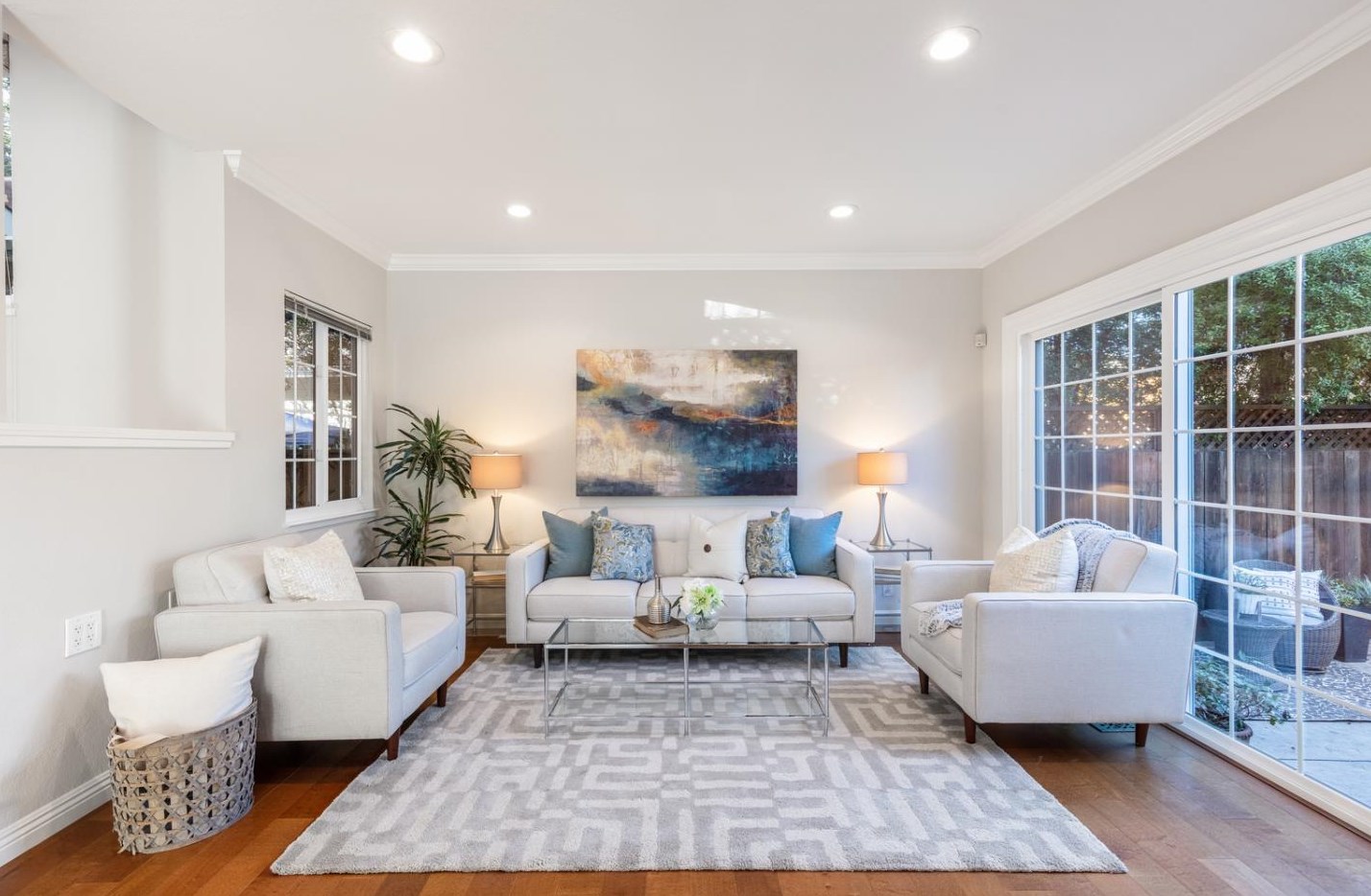 574 Hacienda Ave, Campbell CA 95008-6322 exterior