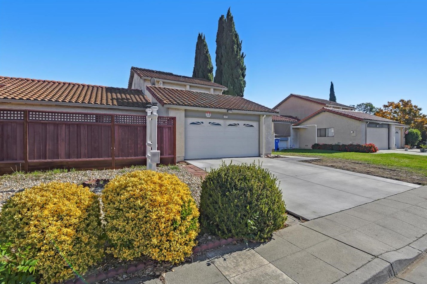 1010 Big Bear Ct, Milpitas, CA 95035