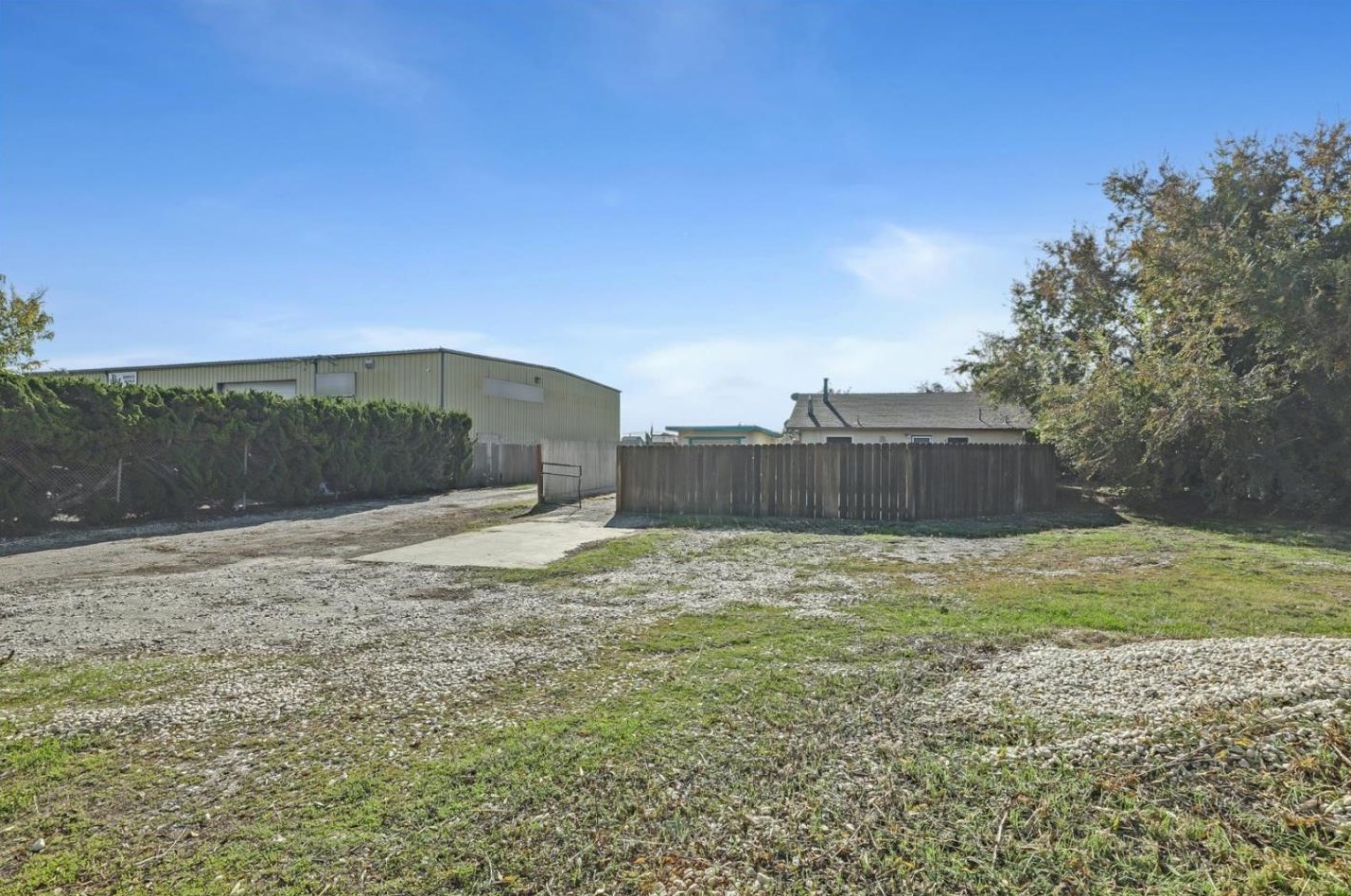 841 San Felipe Rd, Hollister, CA 95023