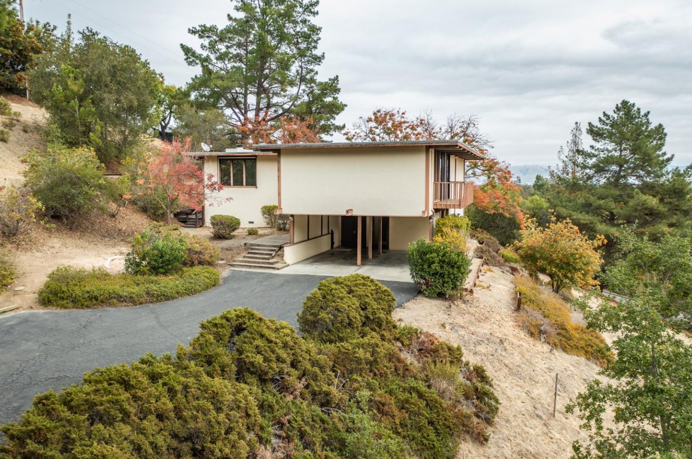 12625 Viscaino Ct, Los Altos, CA 94022