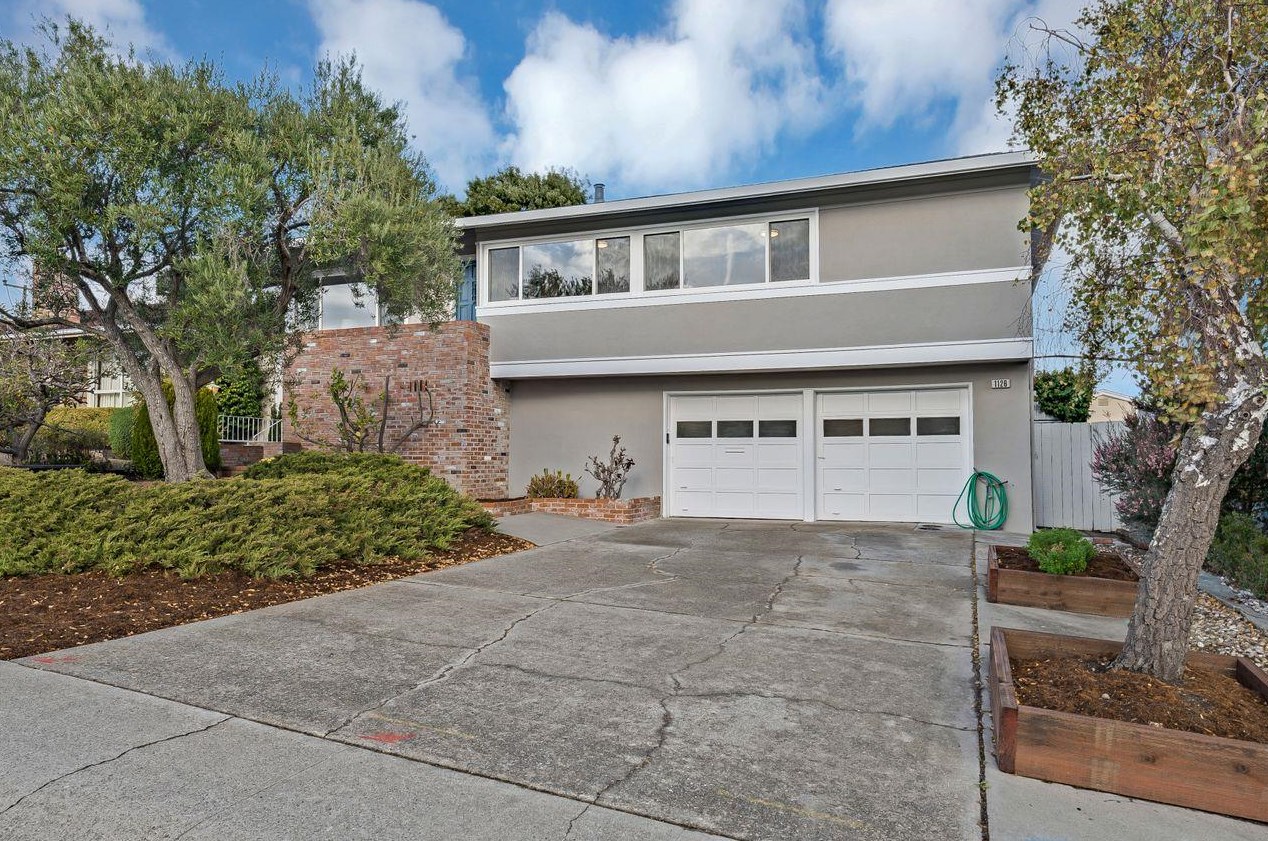 1126 Oakwood Dr, Millbrae, CA 94030