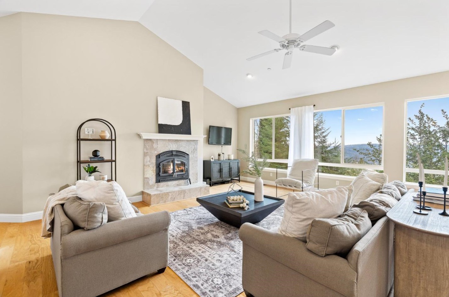 9760 Empire Grade, Santa Cruz, CA 95060-9498
